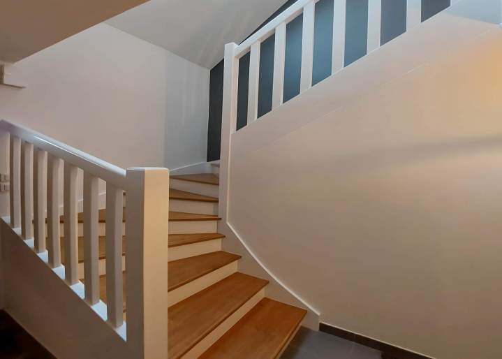Peinture escalier bois Le Folgoët